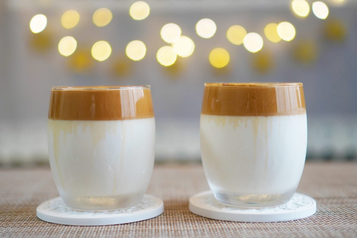 変わり種コーヒー。話題のダルゴナコーヒーのアイデアの発祥は?