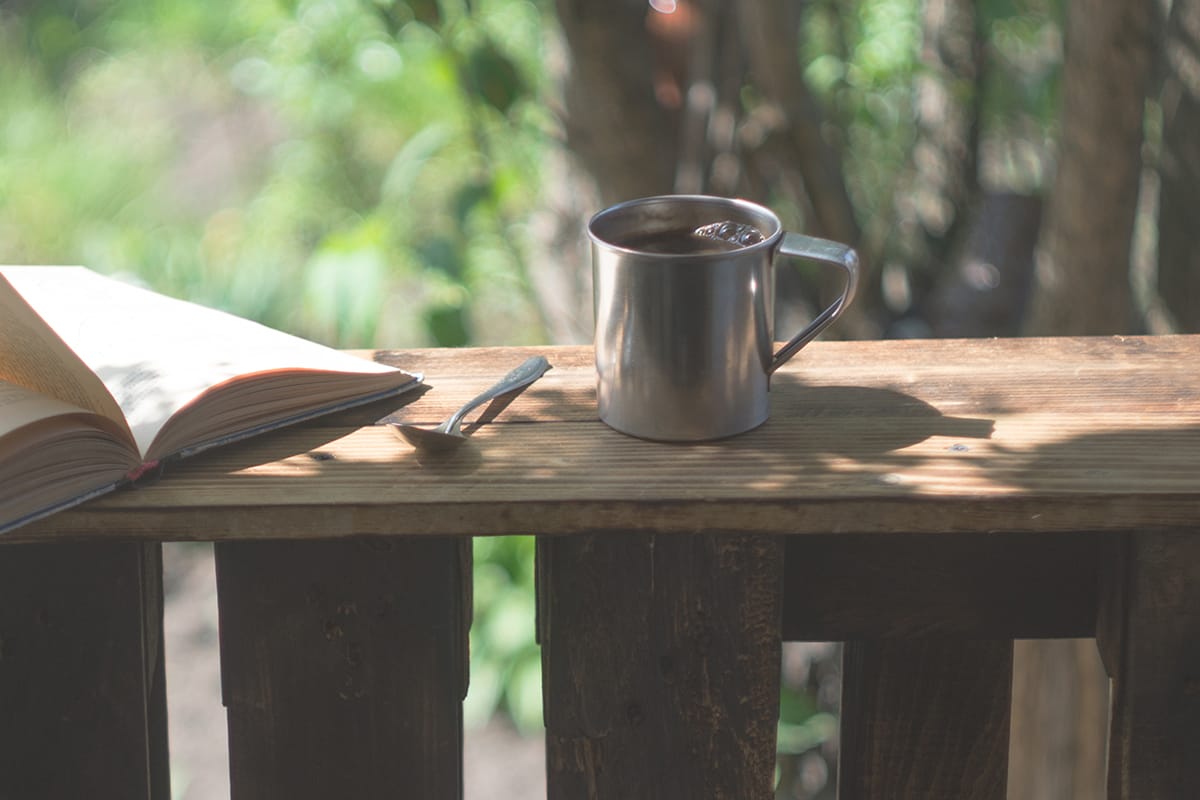 キャンプでも美味しいコーヒーが飲みたい!お気に入りの道具で揃えるコーヒーセット