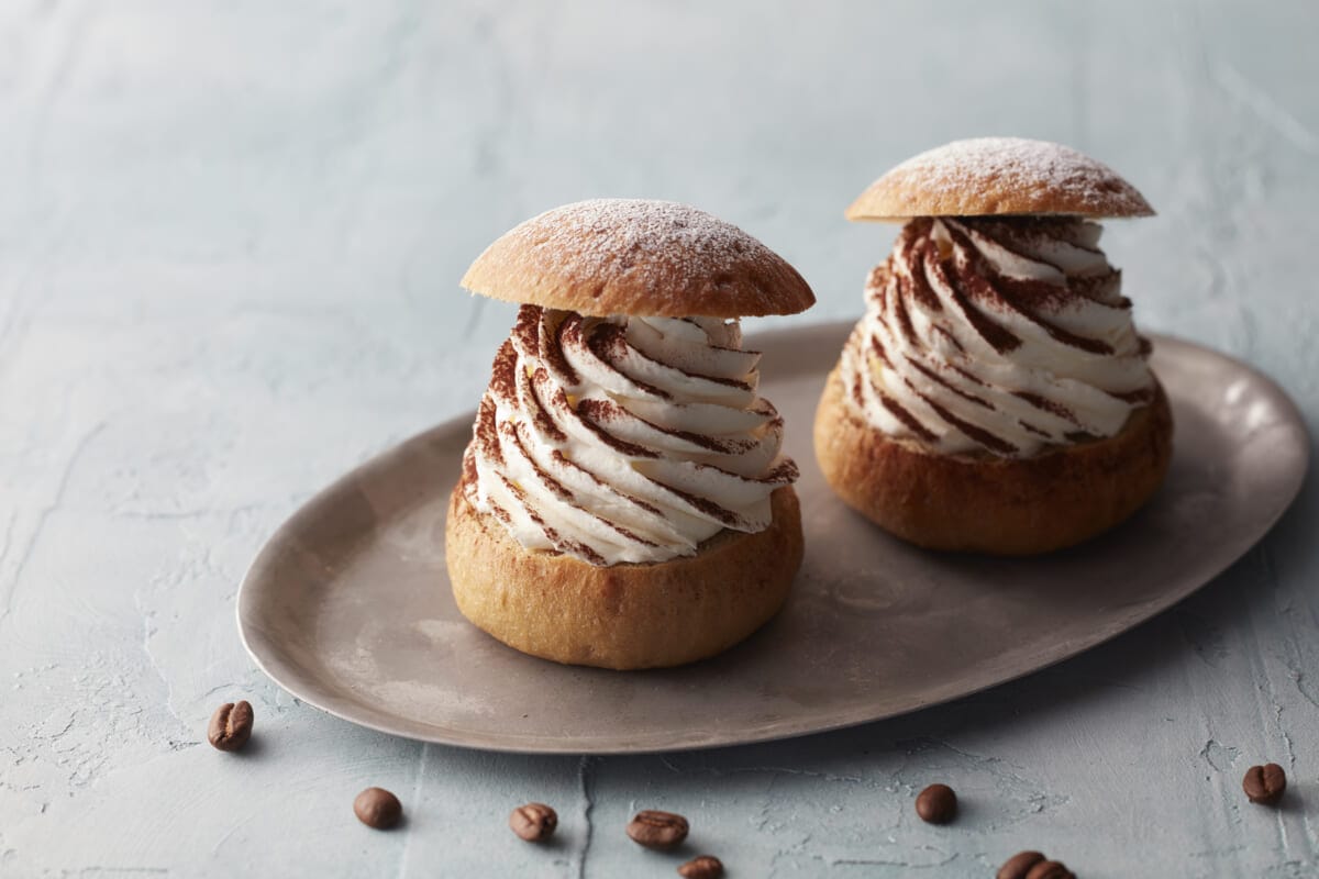 ほろ苦いティラミスをテーマにした「マリトッツォ」が登場!