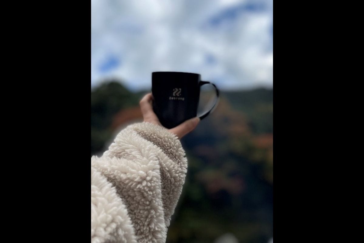 テントを張って一服のコーヒーがグレードアップ