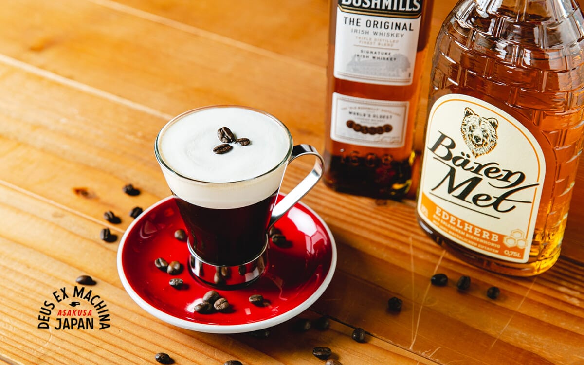 デウス浅草カフェから冬限定メニュー「ハニーアイリッシュコーヒー」が登場