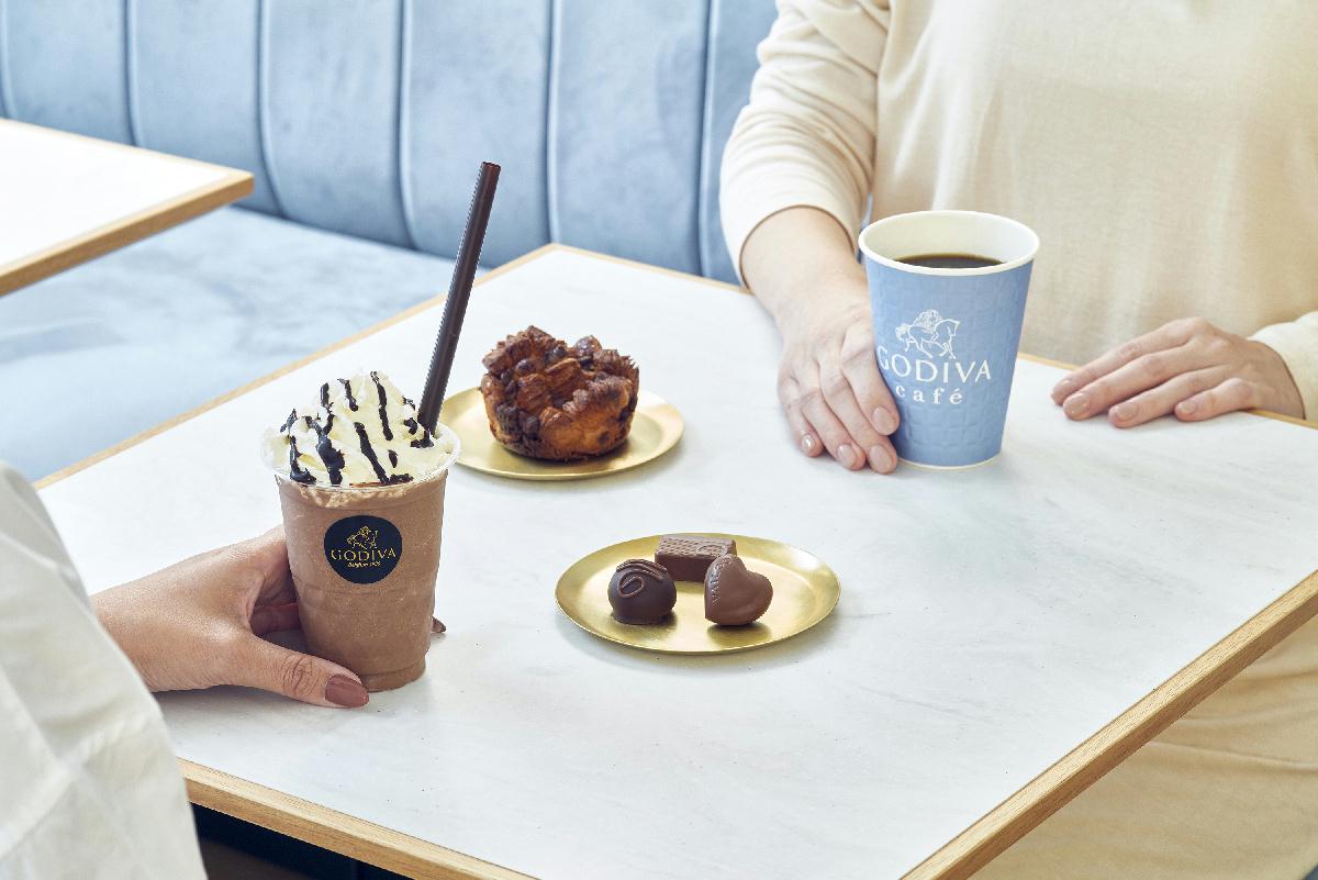 ゴディバカフェ6号店、埼玉県にグランドオープン