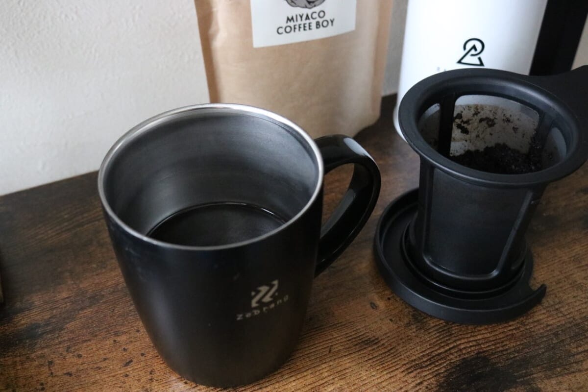 columimg22021811 | コーヒーステーション フタを裏返すことでストレーナー置き