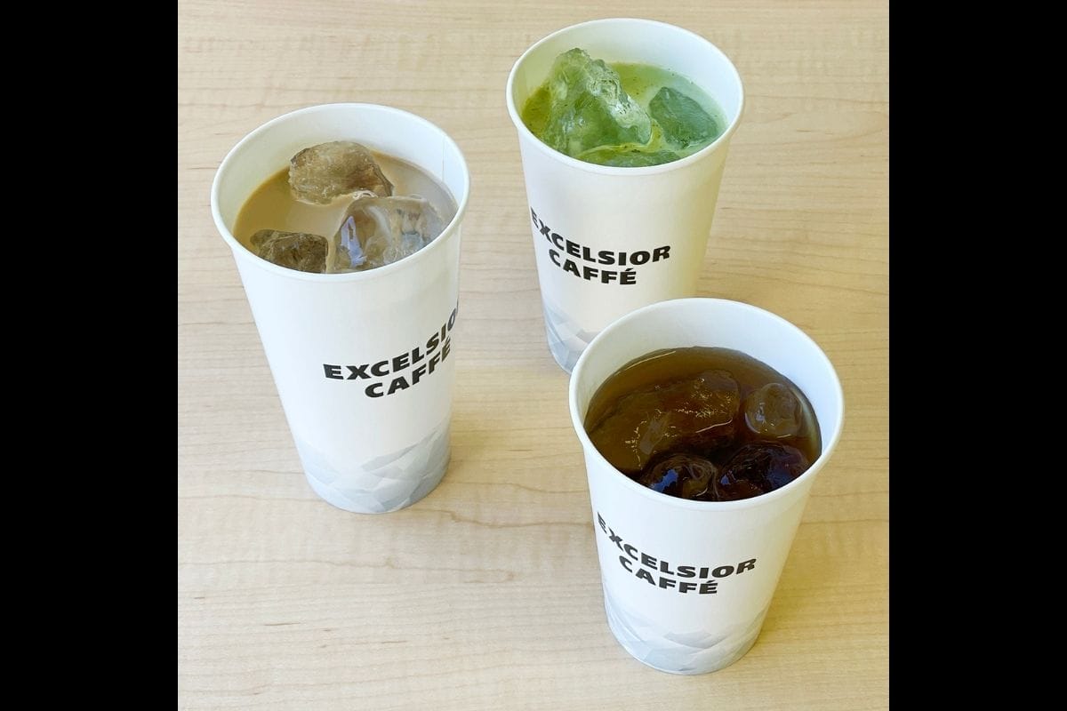 エクセルシオールカフェ新しいFSC認証紙製アイスドリンクカップ
