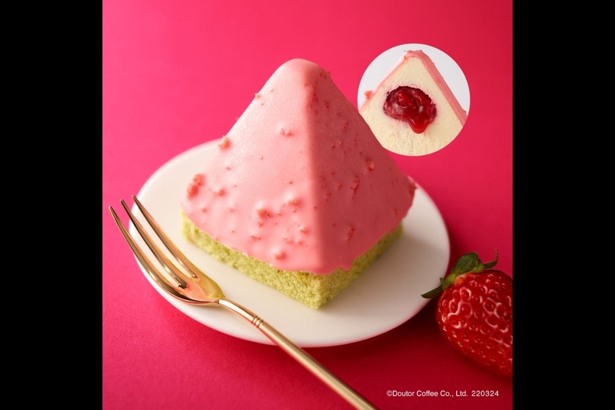 「ピラミッドケーキ いちご」
