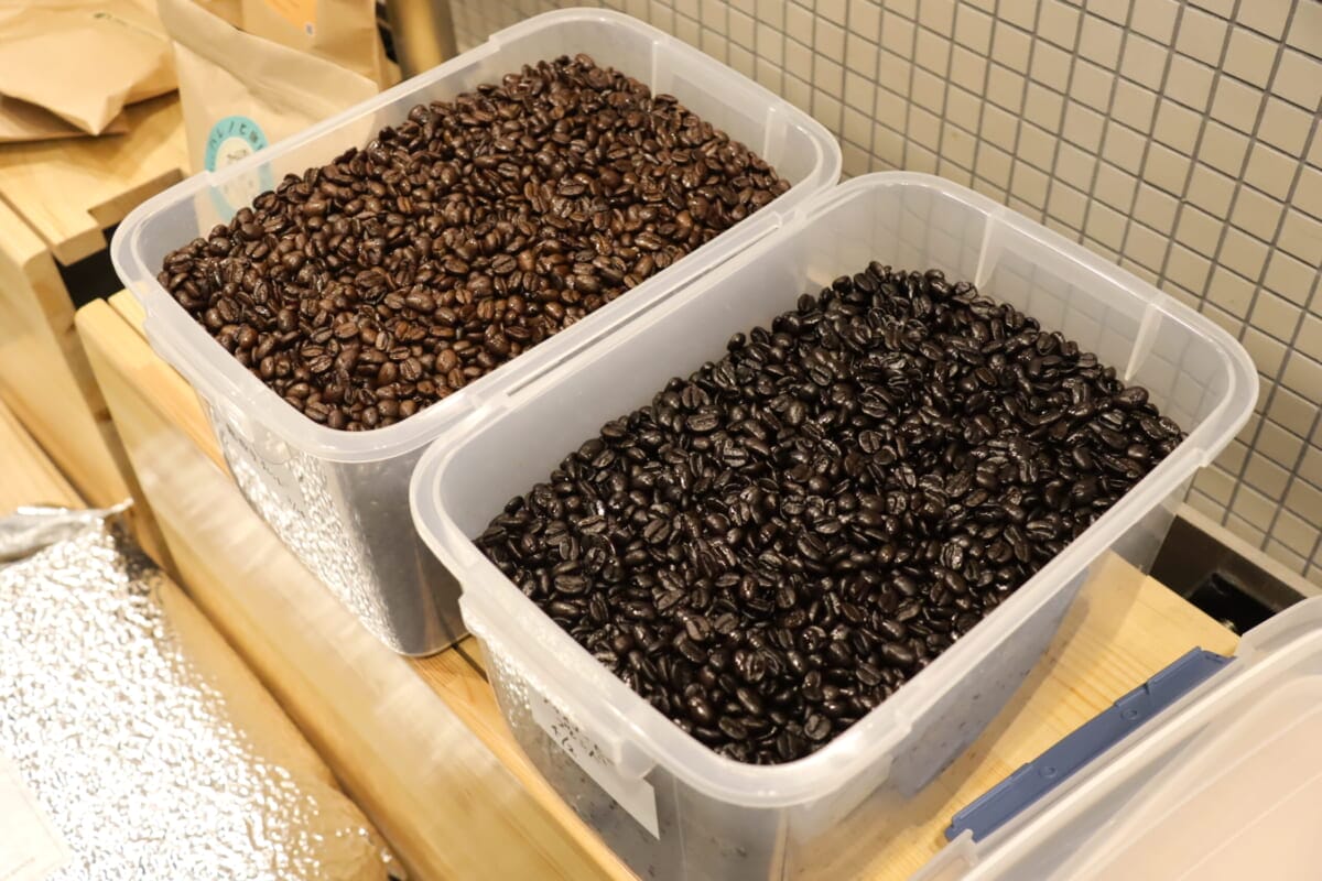 焙煎後のコーヒー豆による短期熟成