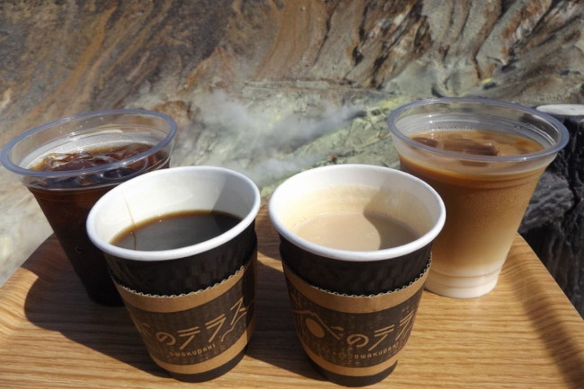 箱根・大涌谷に新たな名物?!「谷テラコーヒー」、「谷テラッテ」が登場