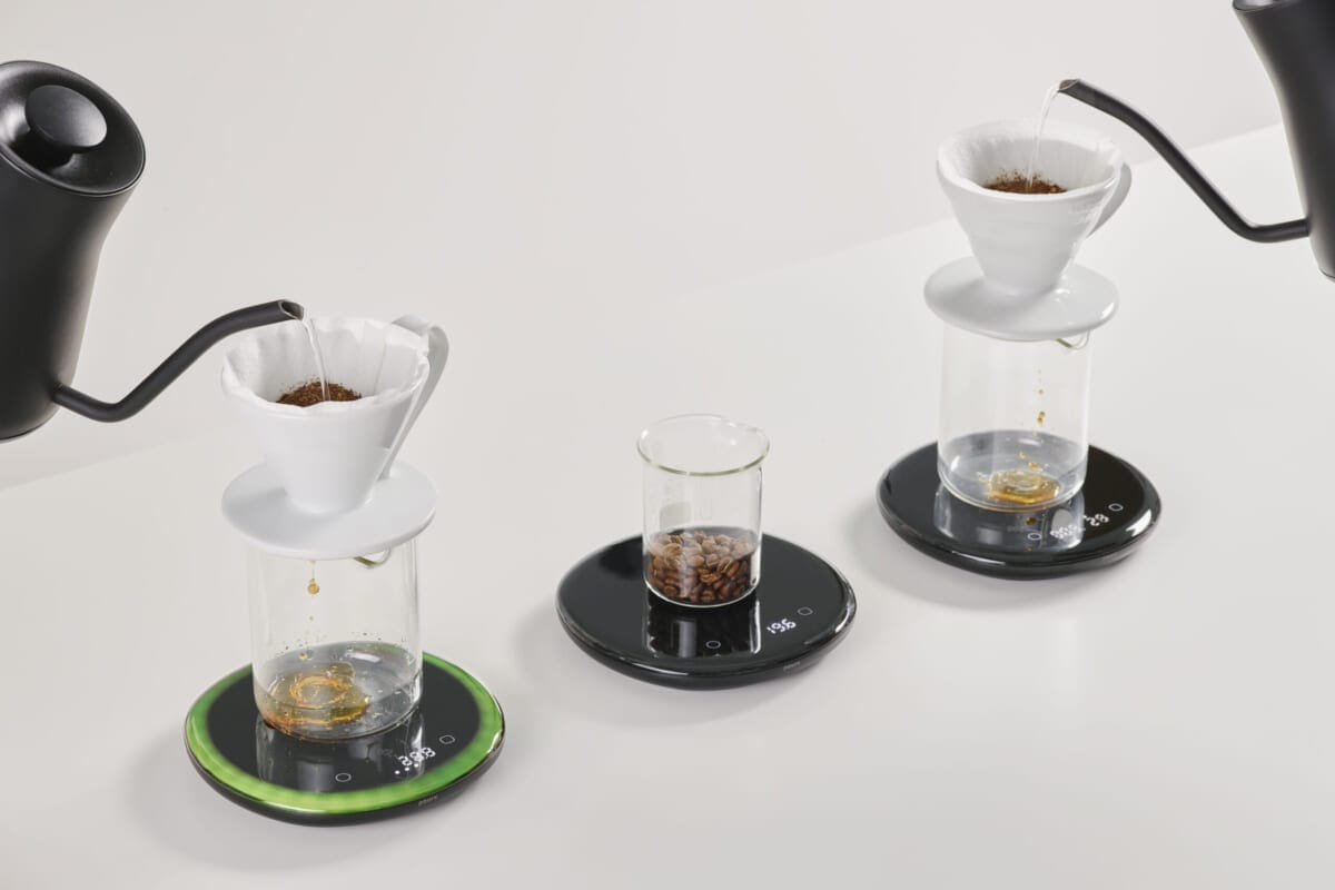 ハンドドリップが安定する新しいコーヒースケールが登場!音と光でレシピを再現
