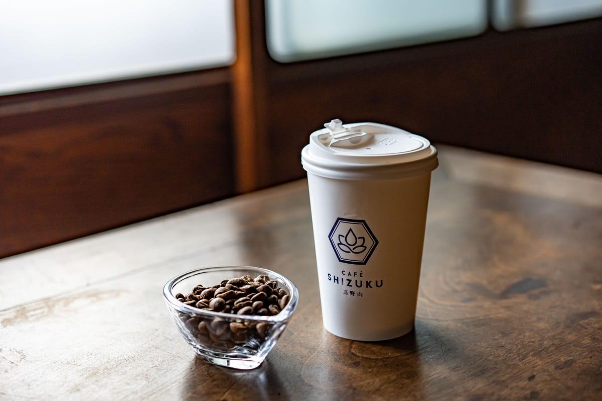 世界遺産の地でカフェ「高野山 café雫」オープン!猿田彦珈琲がプロデュース