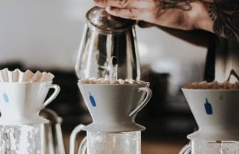 ハンドドリップに欠かせない「蒸らし」の重要性