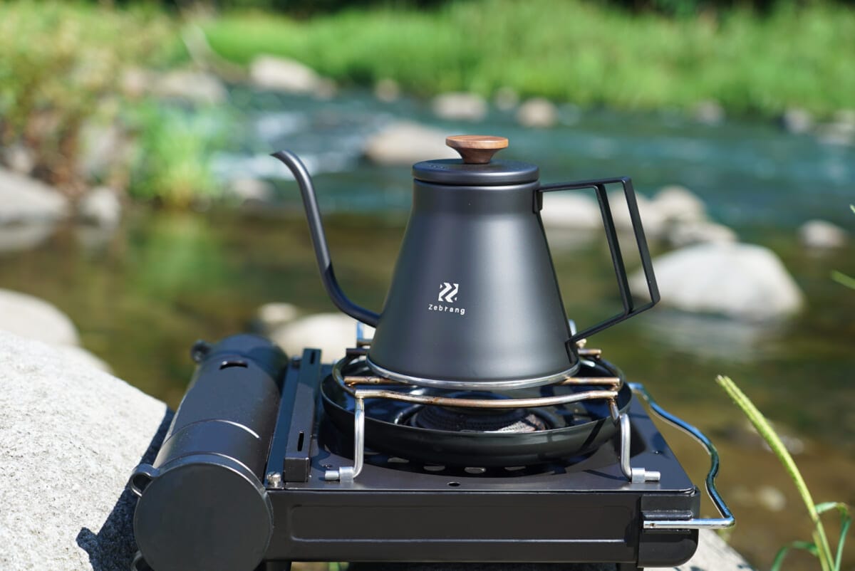 キャンプコーヒー、湯沸かしは専用コーヒーケトル?Zebrang新商品発売