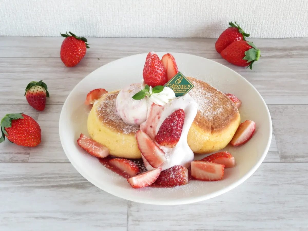 8414692bdec4c86d29e239ceb0ab87aa07197d43900x29251 | コーヒーステーション 国産いちごのわたぐもパンケーキ