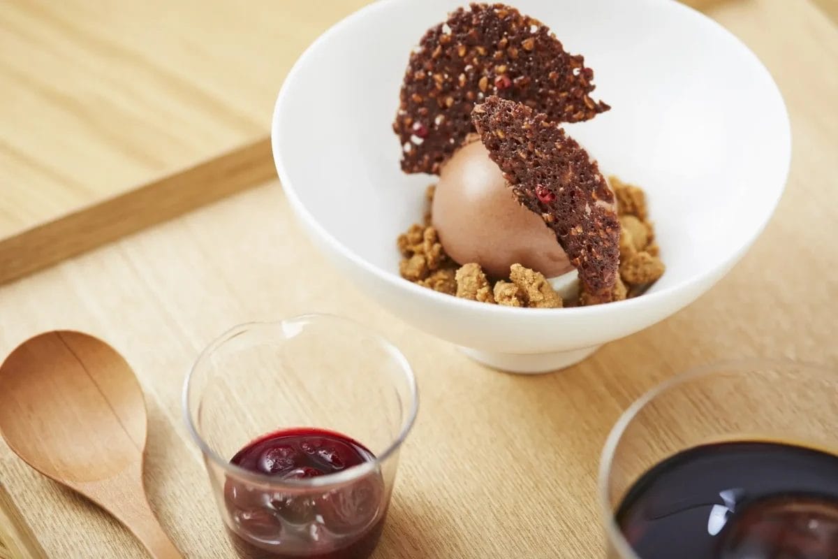 2301125 | コーヒーステーション チョコレートとグリオットチェリーのパルフェ