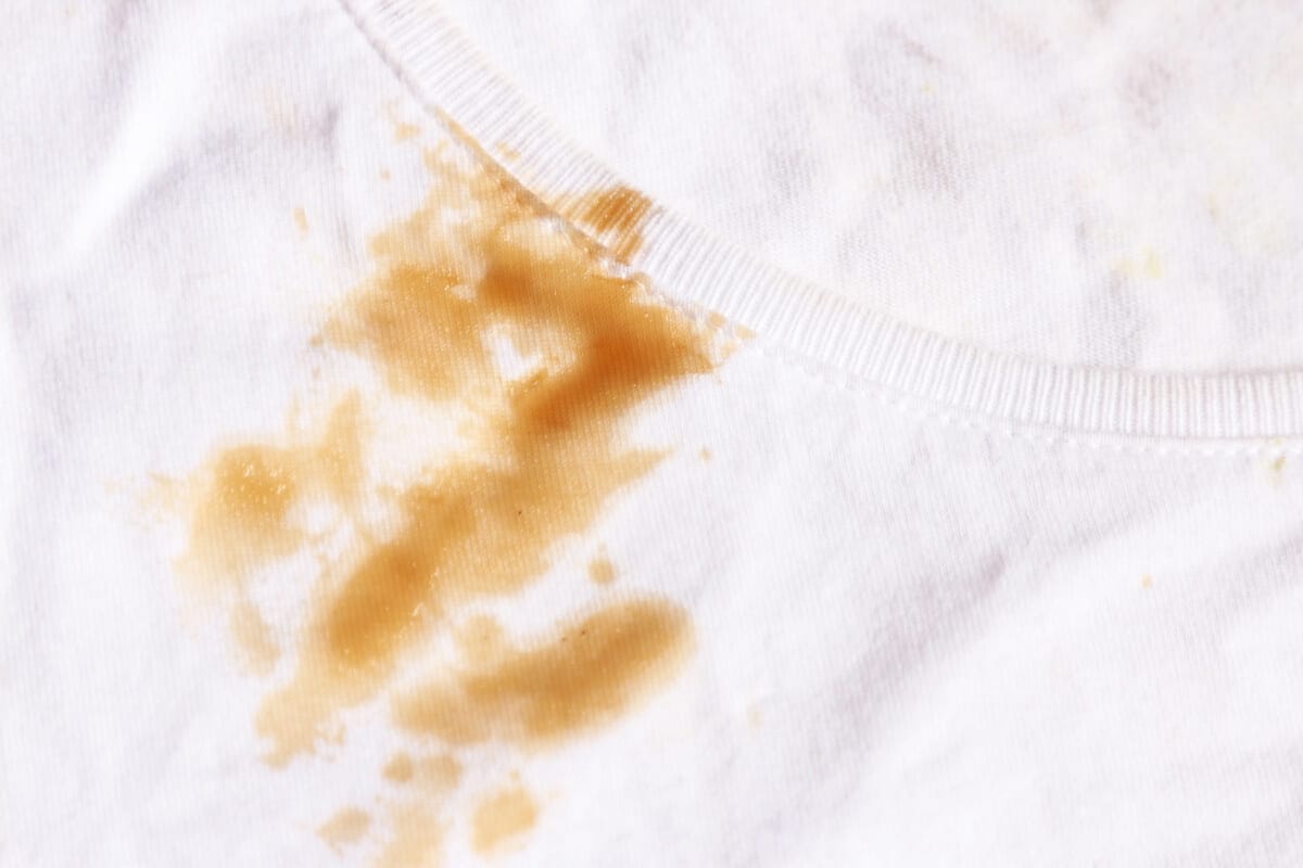 dirty sauce stain on cloth for cleaning concept | コーヒーステーション
