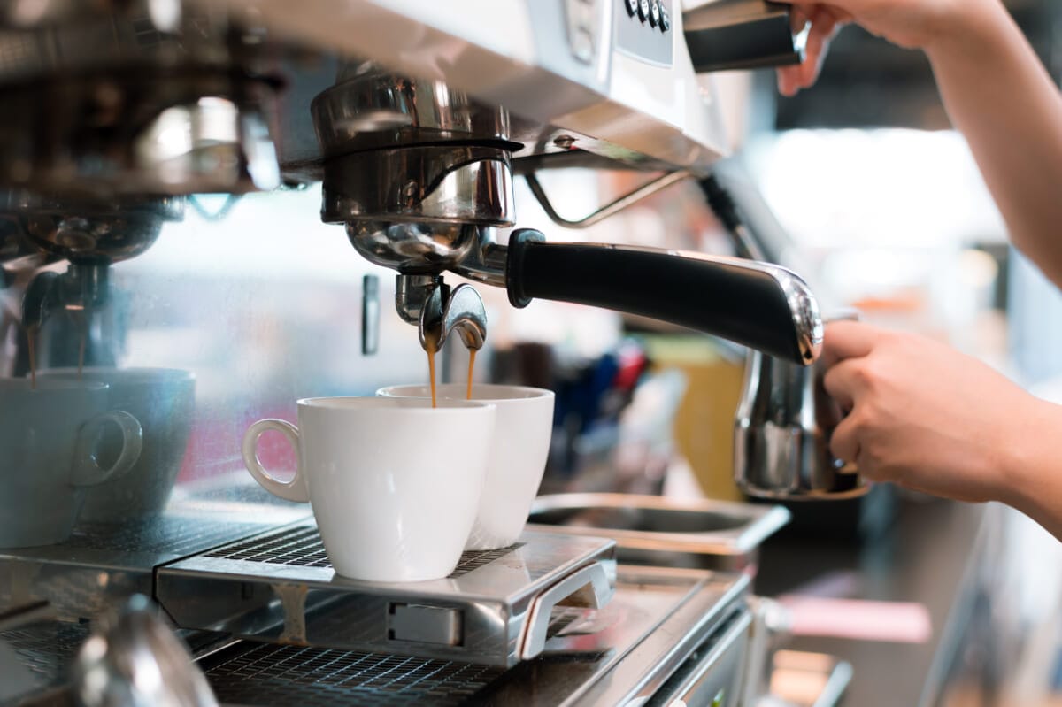 black coffee morning on coffee maker | コーヒーステーション