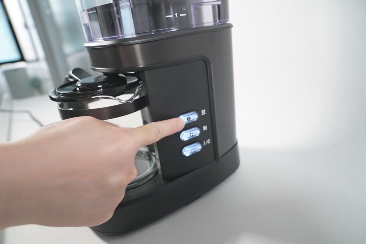 陳さんの手 | コーヒーステーション