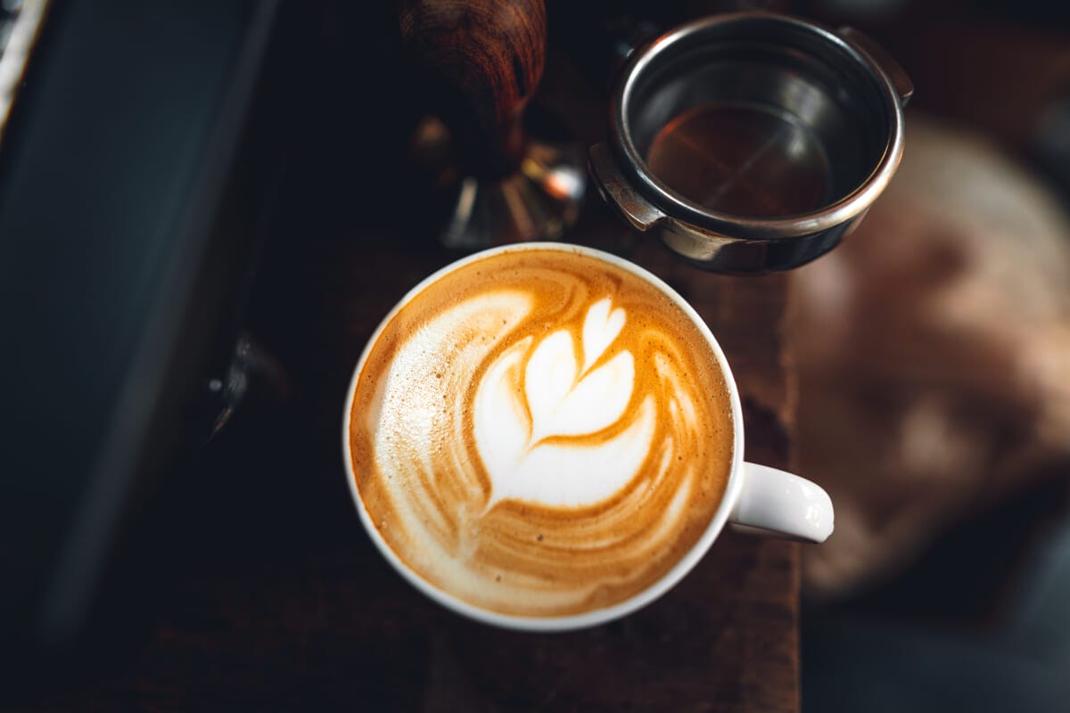 CoffeeMake coffee from the machine at homeCoffee in a cup | コーヒーステーション