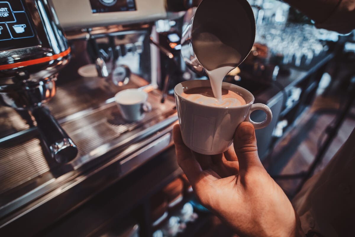 Process of coffee making using coffee machine | コーヒーステーション