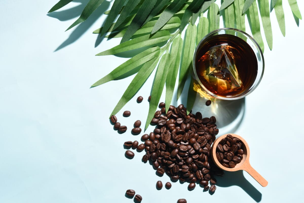 ボタニカルなアイスコーヒーとコーヒー豆 | コーヒーステーション