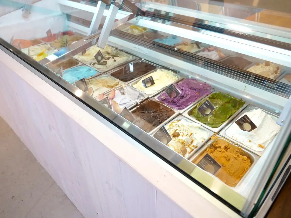 ジェラートショーケース