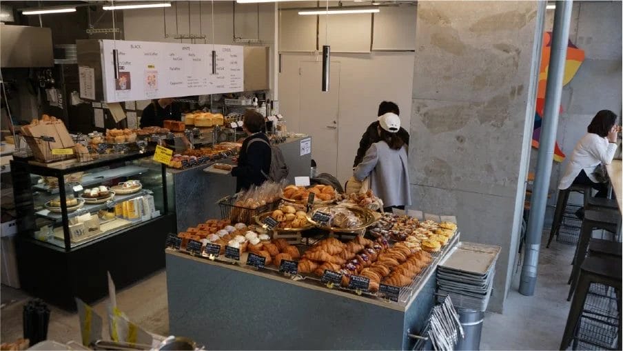 カフェ店内風景