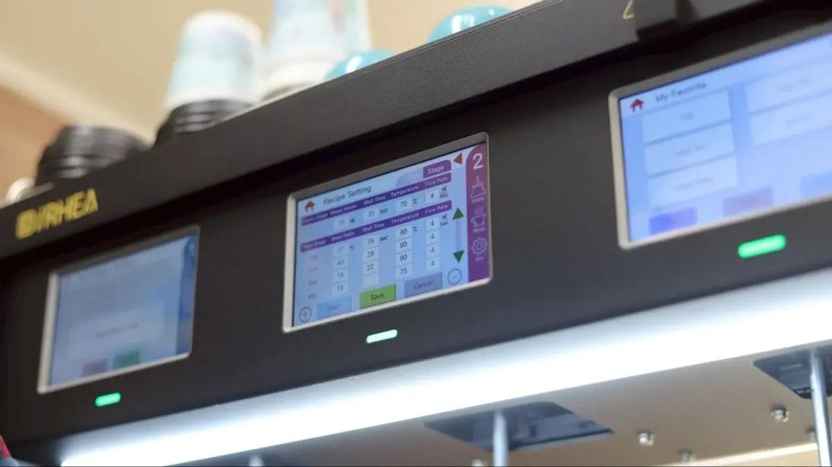 iRHEA M3の操作パネル